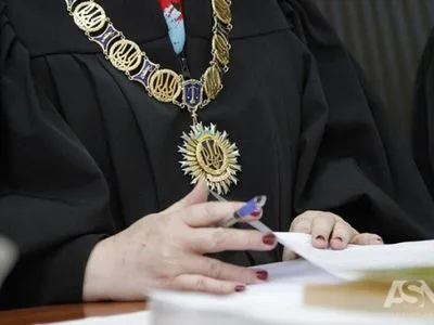 В Україні є близько 2 тисяч вакантних посад суддів