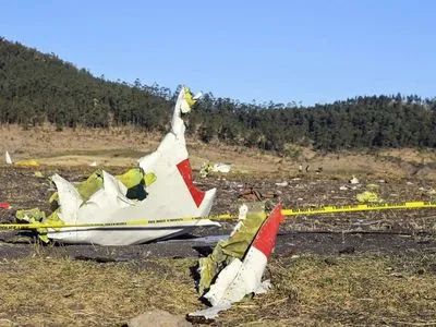 Катастрофа Boeing 737 в Эфиопии: самолет столкнулся с посторонним объектом