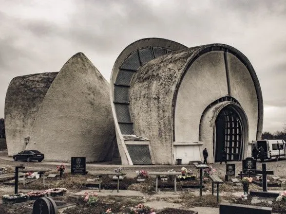Украинцы стали чаще выбирать захоронения путем кремации