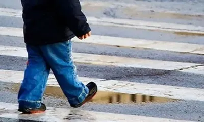 У Донецькій області 5-річного хлопчика забули на вулиці
