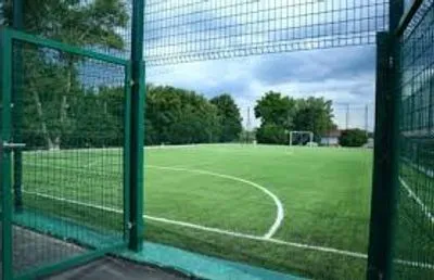 ФФУ отчиталась о новых футбольных полях в Запорожской области