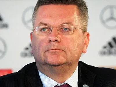 Екс-голова Німецького футбольного союзу підтвердив, що покине посади у ФІФА і УЄФА
