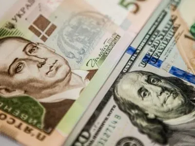 Заробітчани у 2018 році переказали до України рекордну кількість грошей