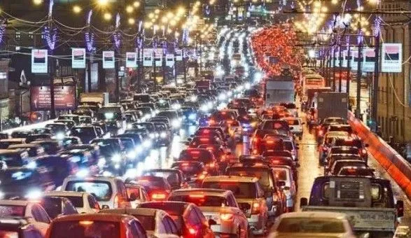 Вечерний Киев сковали пробки: какие улицы объезжать