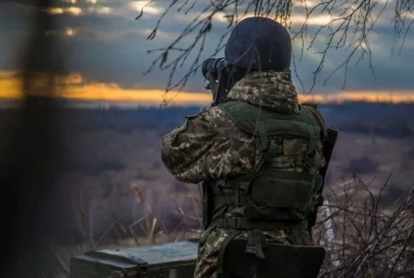 ООС: вражескими обстрелами ранены восемь украинских военных