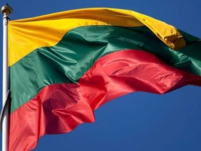 Министр обороны Литвы: должны предоставлять Украине больше толчков и быть терпеливыми