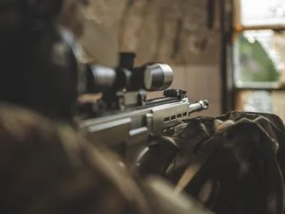 На Луганщині жінку-снайпера заочно засудили до 7 років позбавлення волі
