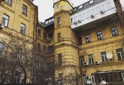 В Киеве хотят запретить устанавливать кондиционеры на фасадах исторических зданий
