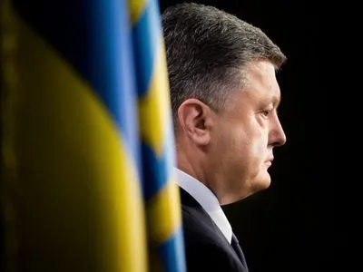 Порошенко вновь пригласил Зеленского на дебаты в прямом эфире политического ток-шоу