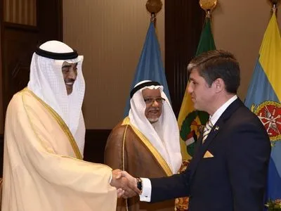 Посол Украины вручил верительные грамоты Эмиру Государства Кувейт
