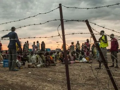 В столкновениях в лагере переселенцев на юге Судана погибло 14 человек