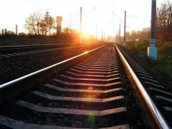 На Львівщині поїзд збив чоловіка