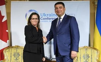 Украина и Канада обсудили ход избирательной кампании