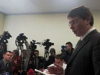 Крючков заявил, что Сытник получил 500 тысяч долларов за содействие в расследовании
