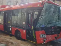 В Братиславе автобус врезался в троллейбус: 13 пострадавших