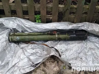 В Донецкой области пенсионер нашел гранатомет в огороде