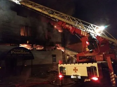 При пожаре в банном комплексе в Харькове пострадали два человека