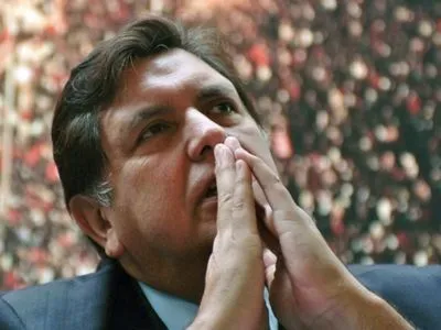 Екс-президент Перу перед самогубством відкинув звинувачення у корупції