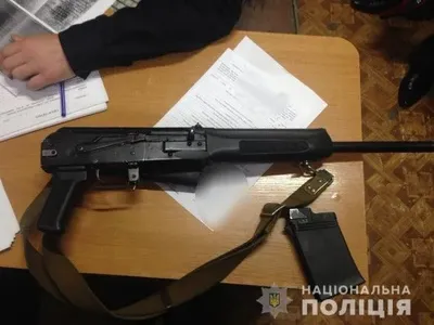 Полиция: в Николаев прибыла группа вооруженных молодых людей из Днепра