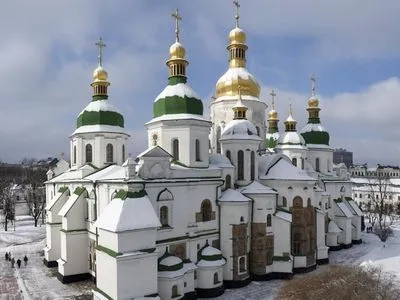 Від ПЦУ на Сході України задіяно близько 600 капеланів