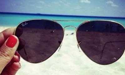 Офтальмолог розповів, якого кольору повинні бути лінзи в сонцезахисних окулярах