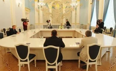 Встреча контактной группы по Донбассу началась в Минске