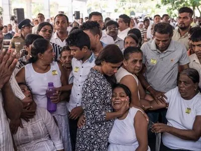 Теракти на Шрі-Ланці: кількість загиблих зросла до 359 осіб, затримано майже 60 підозрюваних