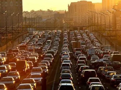 Киев парализовали вечерние пробки