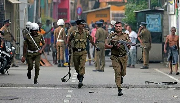 На Шрі-Ланці терористи влаштували кілька вибухів, щоб уникнути арешту - ЗМІ