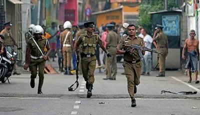 На Шри-Ланке террористы устроили несколько взрывов, чтобы избежать ареста - СМИ