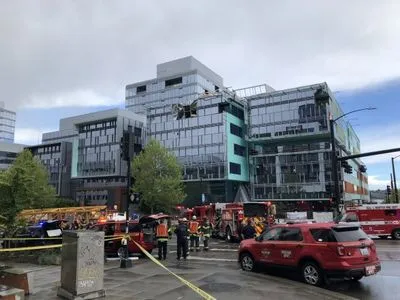 В Сиэтле четыре человека погибли при падении строительного крана