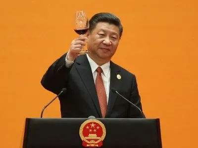 Китайський лідер привітав Зеленського з перемогою на виборах