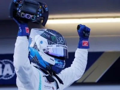 Фінський пілот став тріумфатором Гран-Прі "Формули-1" в Баку