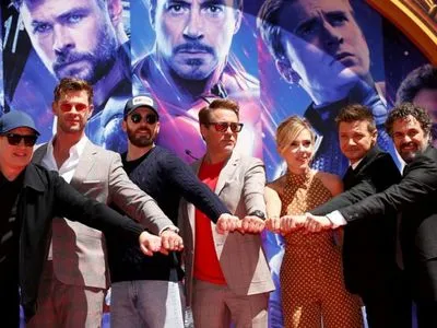Новый рекорд: фильм "Мстители: Финал" собрал по миру 1,2 млрд долл. за первый уик-энд