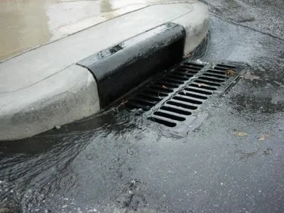 В Киеве заменят дождевую канализацию на четырех улицах