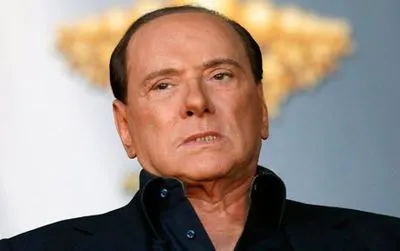 Берлускони госпитализировали в Италии