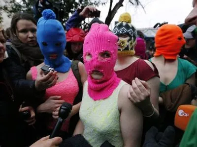 Участники группы Pussy Riot получили политическое убежище в Швеции