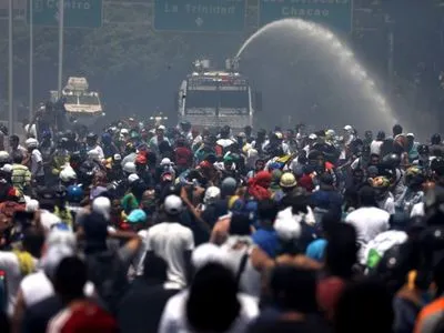 Ситуация в Венесуэле: более 300 пострадавших в ходе акций протеста