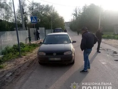 В Черновцах легковушка сбила 5-летнюю девочку на "зебре"