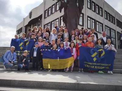 Півсотні дітей загиблих на сході України відвідують оздоровчий центр парламенту Словаччини