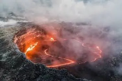 Мужчина упал в вулкан на Гавайях