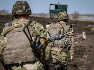 Українські бійці просунулись на 1 км поблизу Новозванівки - військовий