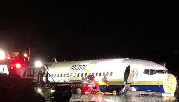 У Флориді почали розслідування у зв'язку з інцидентом з Boeing 737
