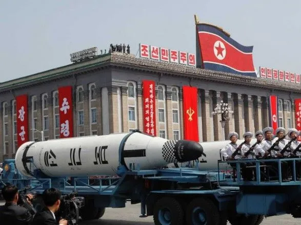 У Південній Кореї провели екстрену нараду у зв'язку з запуском ракет КНДР