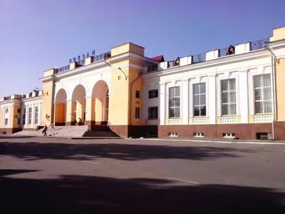 Движение поездов через Кропивницкий временно прекратят