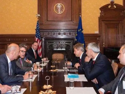 Радник обраного президента України зустрівся з міністром енергетики США