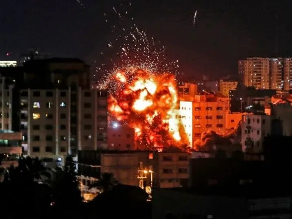 Кабінет безпеки Ізраїлю наказав армії продовжувати удари по Газі і готувати наступні етапи