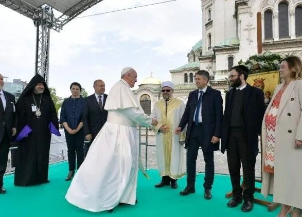 Папа Римский помолился святым Кириллу и Мефодию в Софии