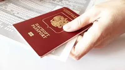 В окупованому Луганську запрацював пункт видачі паспортів РФ