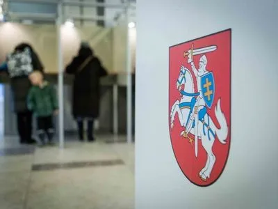 В Литве проходит досрочное голосование на выборах президента